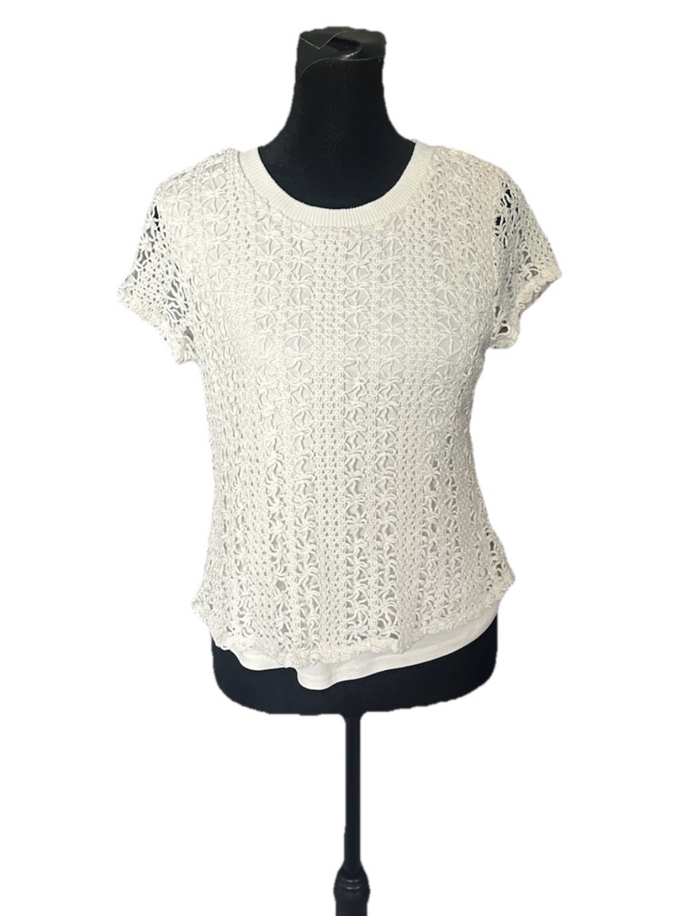 Cable & Gauge White Crochet Short-Sleeve Knit Top